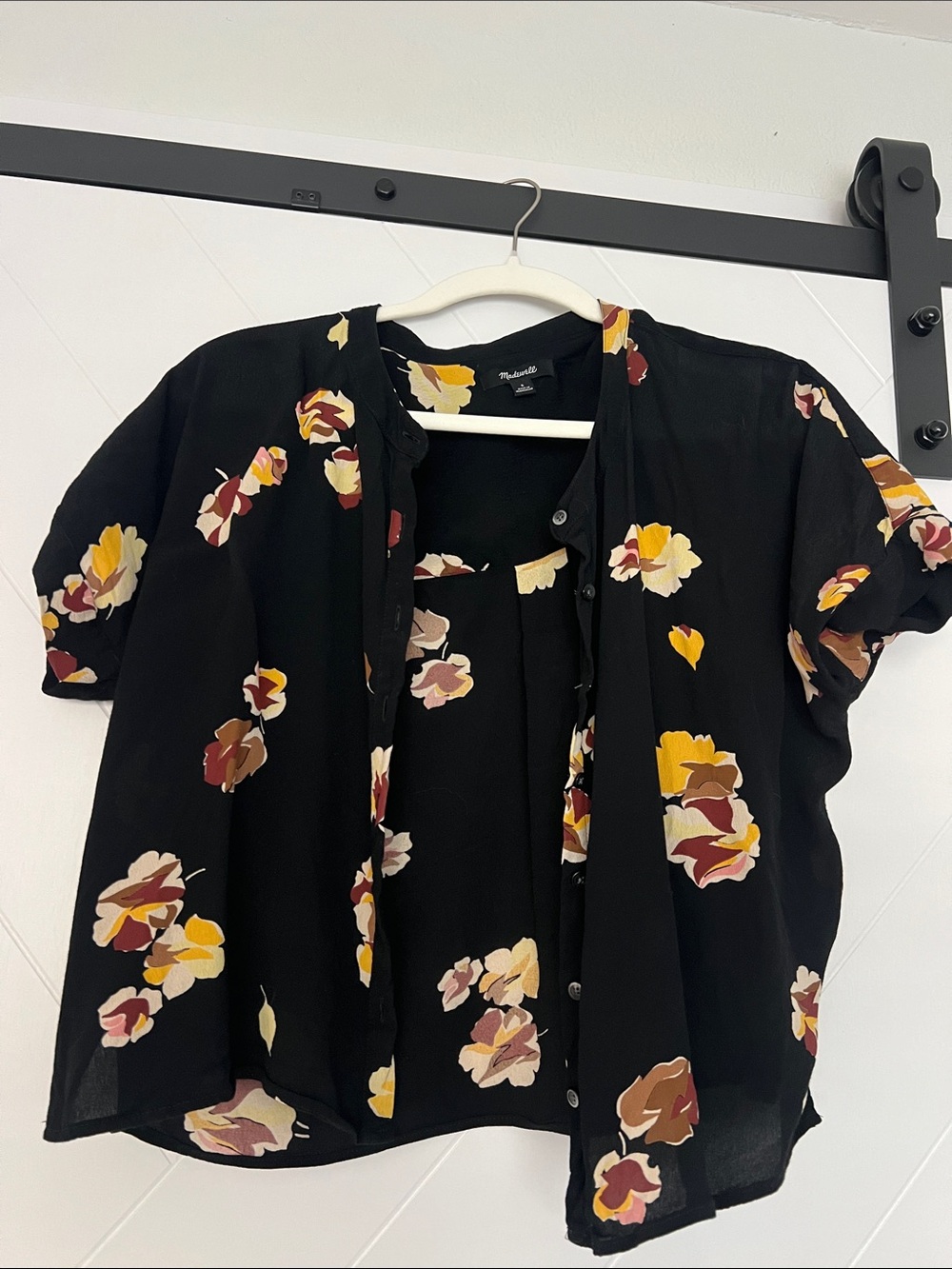 Madewell Black Floral Short-Sleeve Button-Front Top